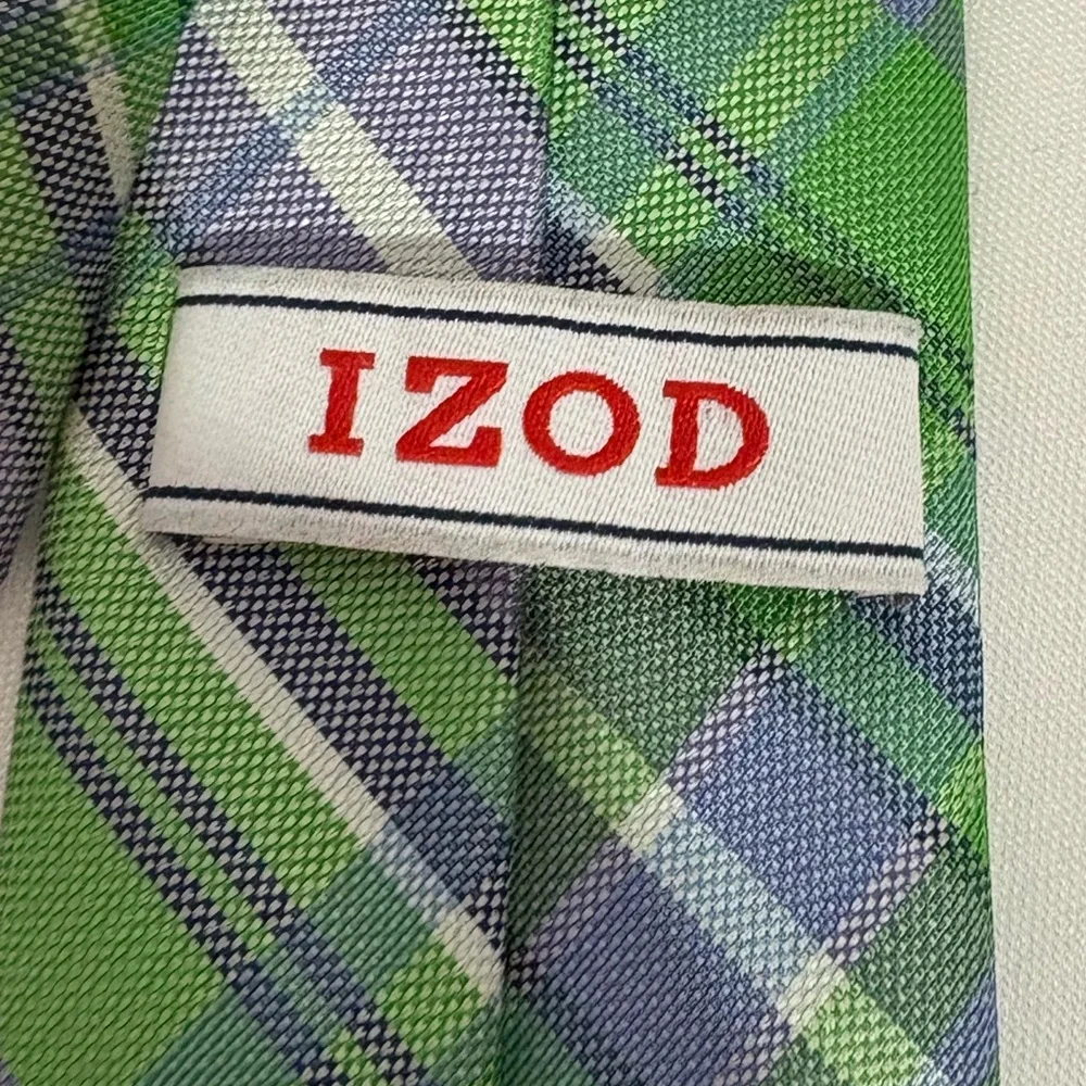 IZod Boys pre-tied neckties green blue plaid and Kids World blue white striped‎